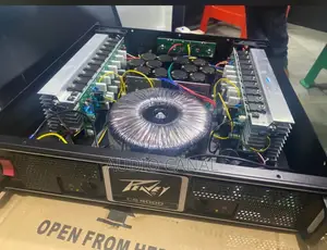 Peavey Cs4000 Too Power Amp