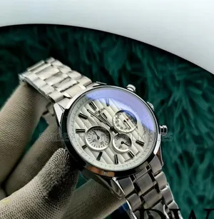 Men's Original Carrera Stylish Wrist Analog Time Piece at Discount Price