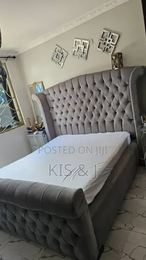 5×6 Bed With Mattress
