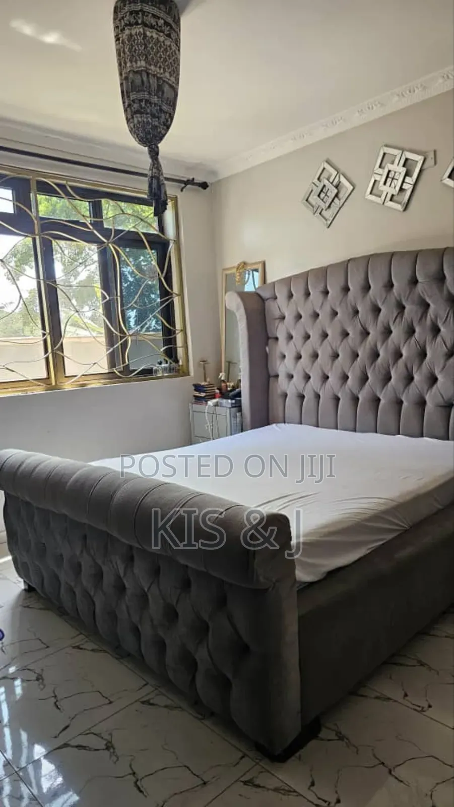 5×6 Bed With Mattress