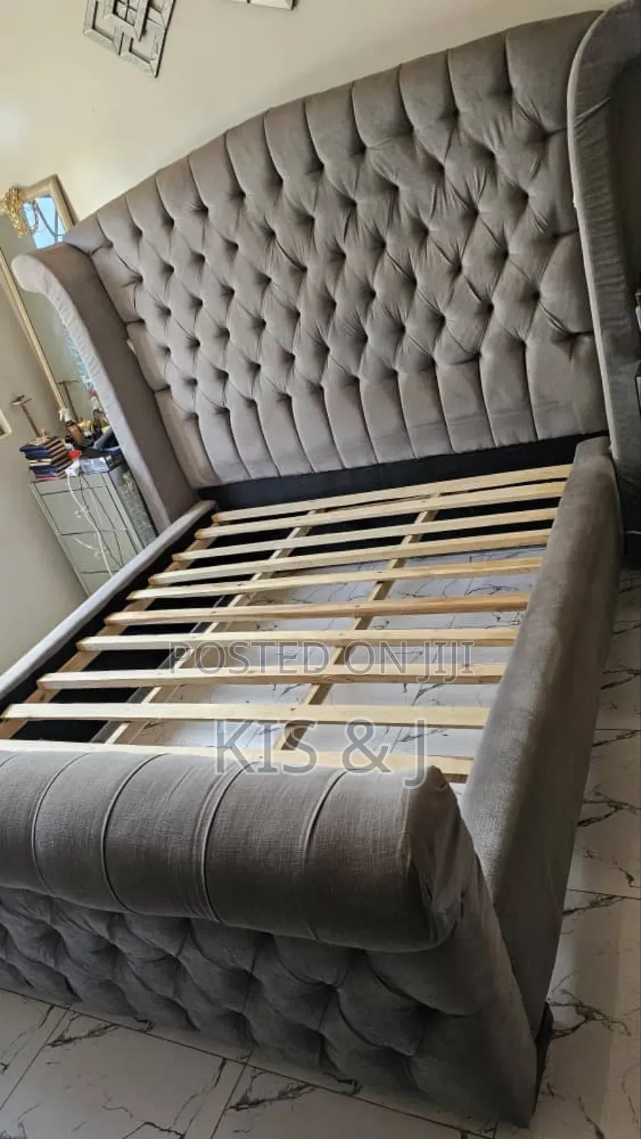5×6 Bed With Mattress