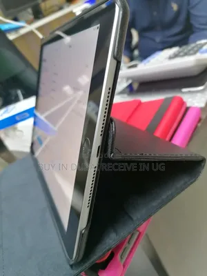 Apple iPad 5 (2022) 32 GB Silver
