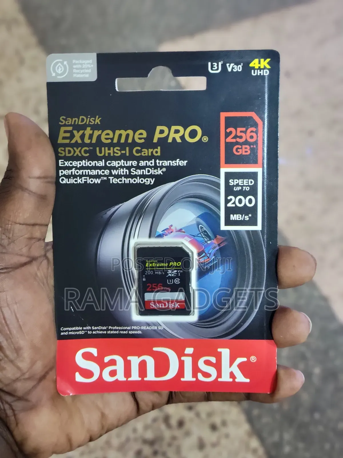 Sandisk 256 Gb Extreme Pro SDXC Uhs-I Memory Card (V30 200 Mb/S