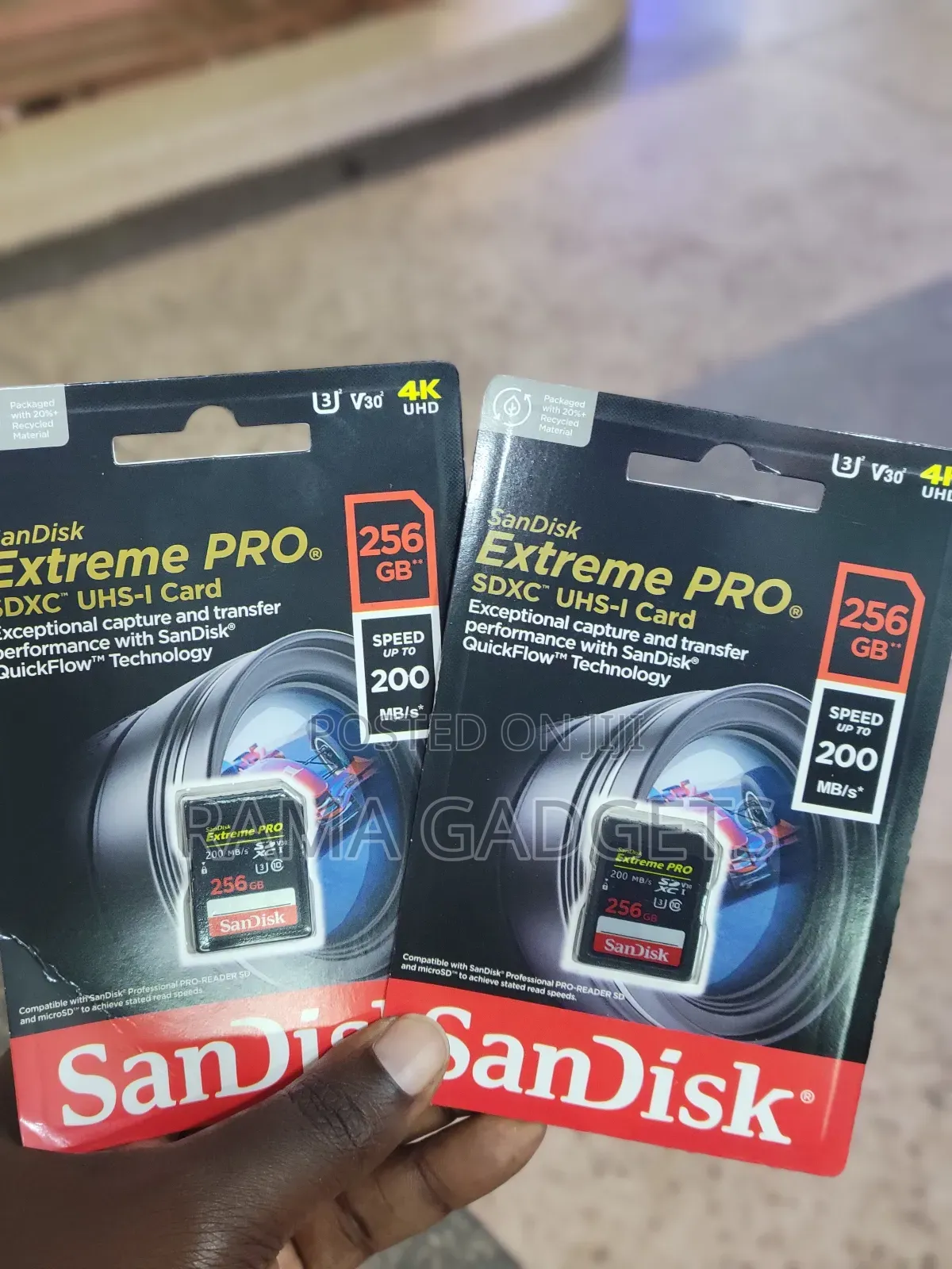 Sandisk 256 Gb Extreme Pro SDXC Uhs-I Memory Card (V30 200 Mb/S