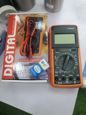 Digital Multimeter Reader