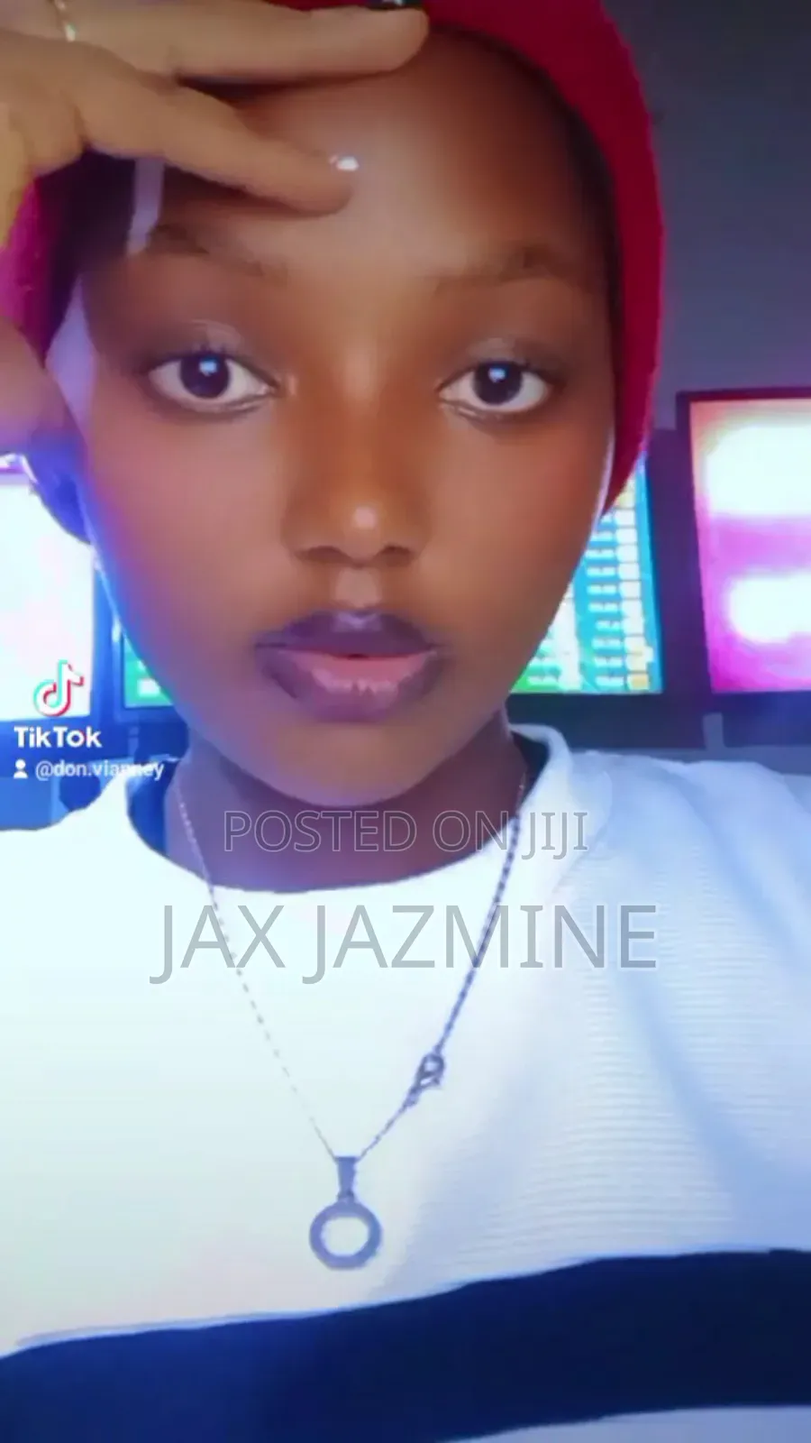 Cashier in Betting