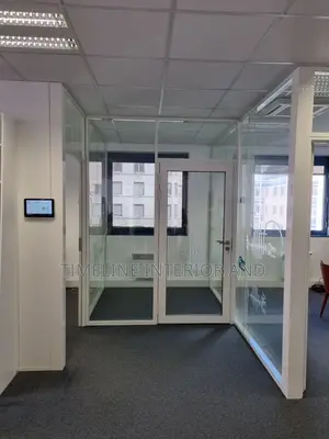 Aluminium Glass Office Partition With Door – Modern Professional