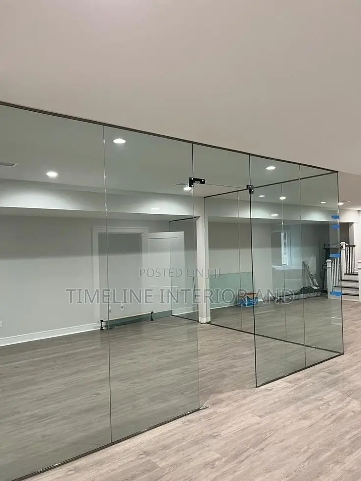 Frameless Frosted Glass Office Partition – Elegant Modern Design