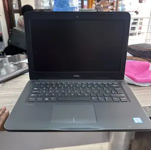 Laptop Dell Latitude 3380 8GB Intel Core I3 HDD 500GB