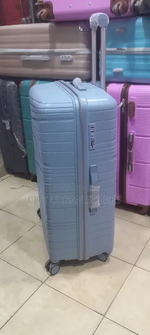 Large Size Plastic Rubber Suitcase