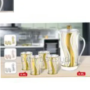 4 Pieces of Melamine Juice Tumblers Cups and 1piece Jug Gold Designed