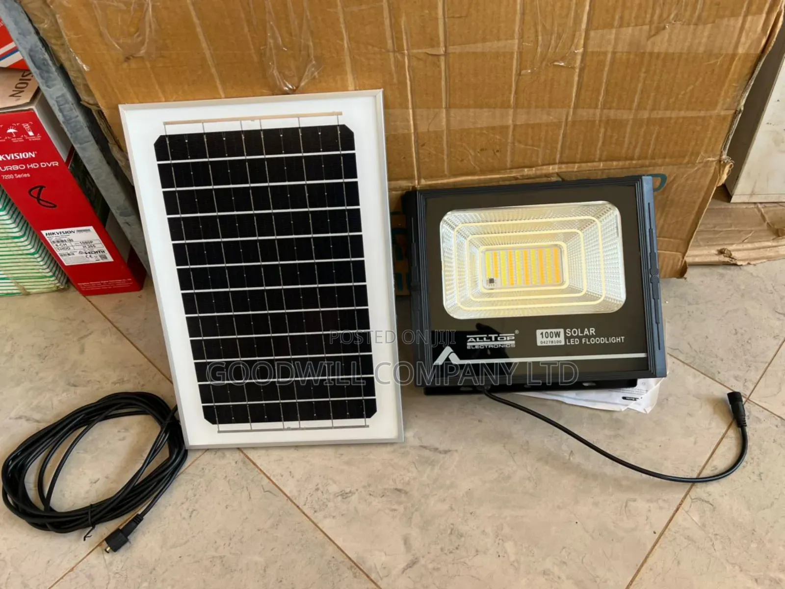 100w Solar Flood/Security Model45090