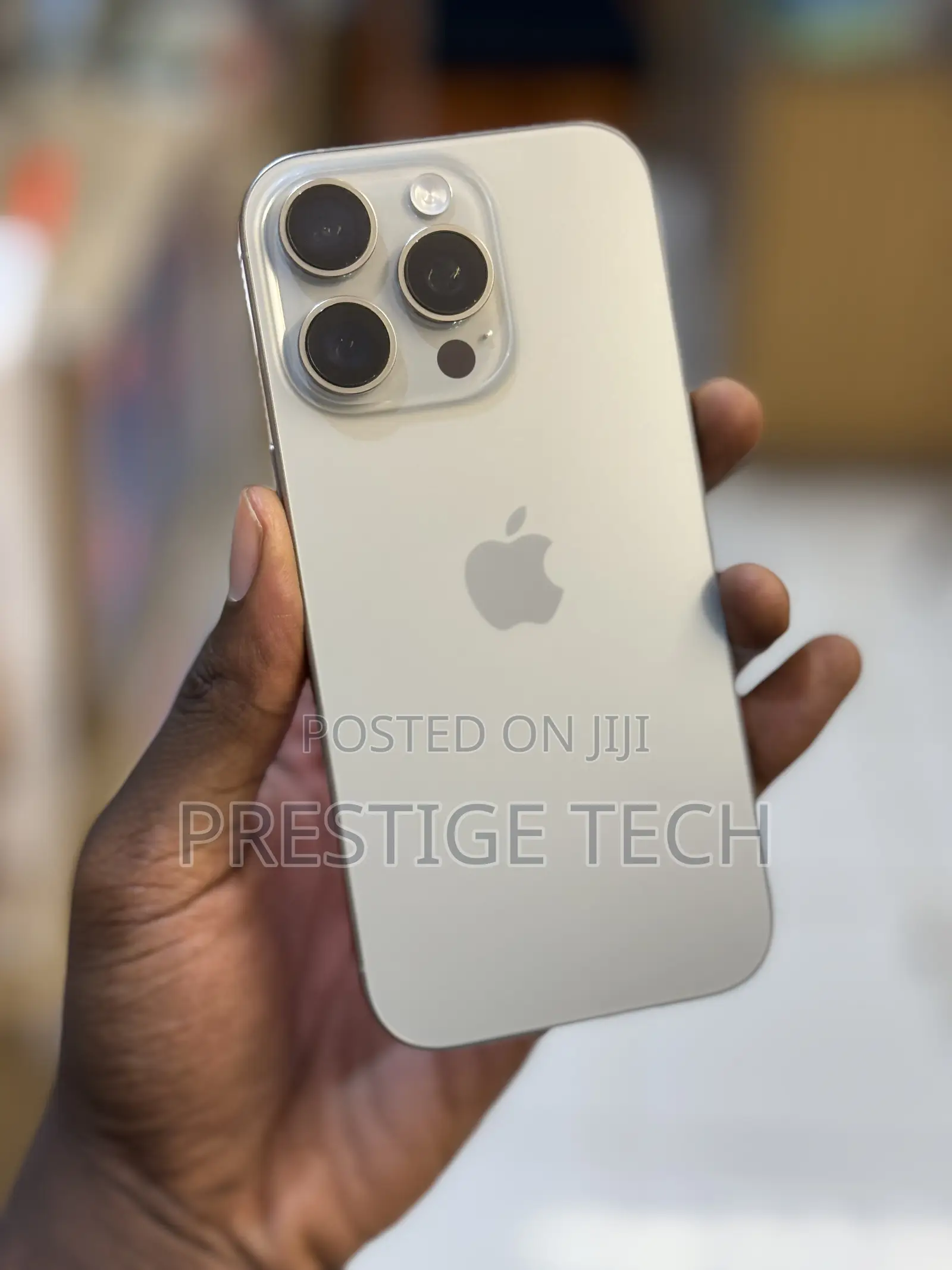 Apple iPhone 16 Pro 256 GB Gray