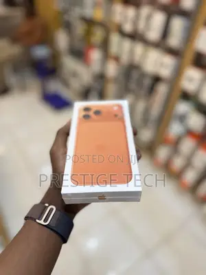 New Apple iPhone 17 Pro Max 256 GB Orange