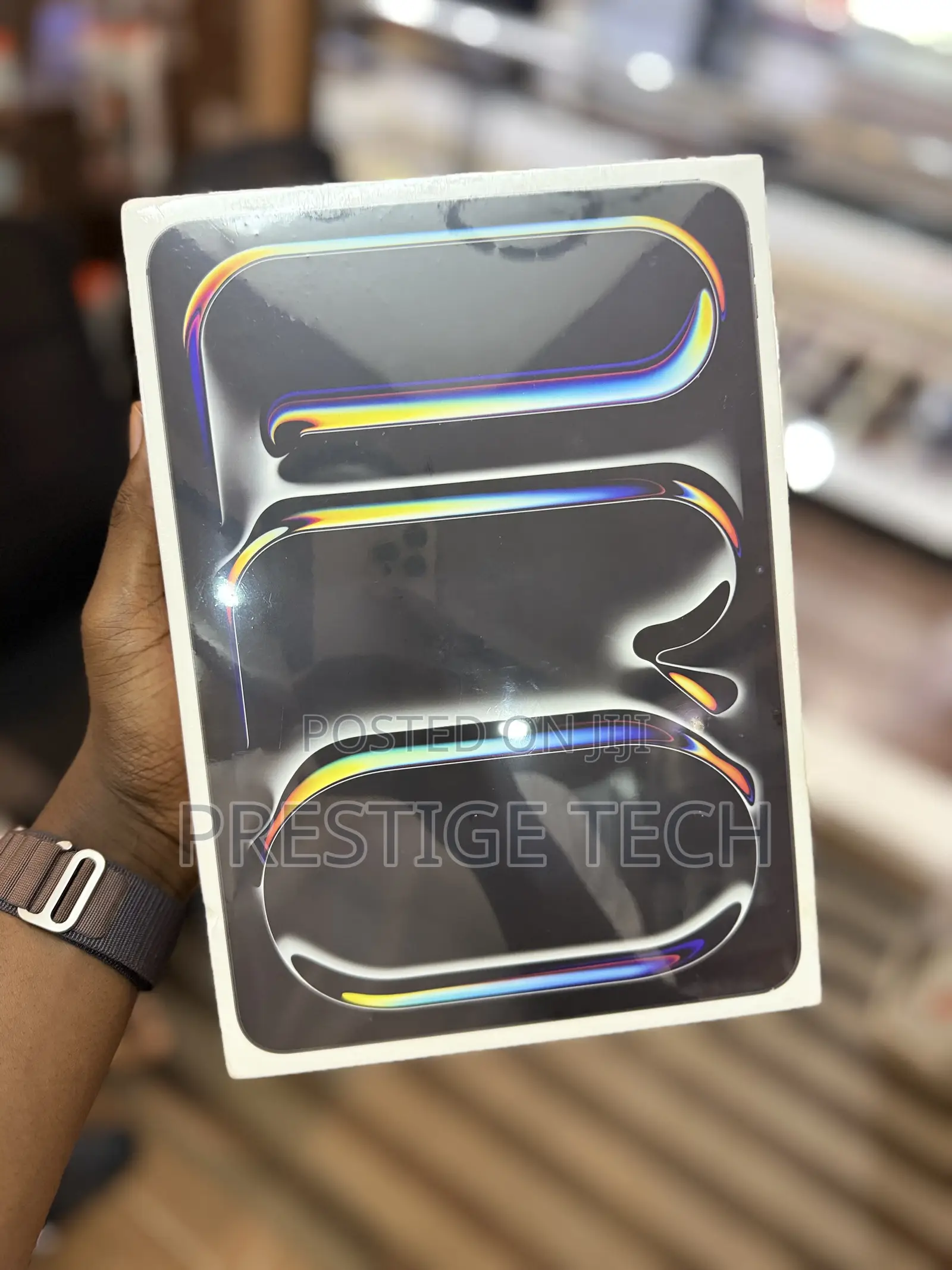 New Apple iPad Pro 13 (2024) 256 GB Black
