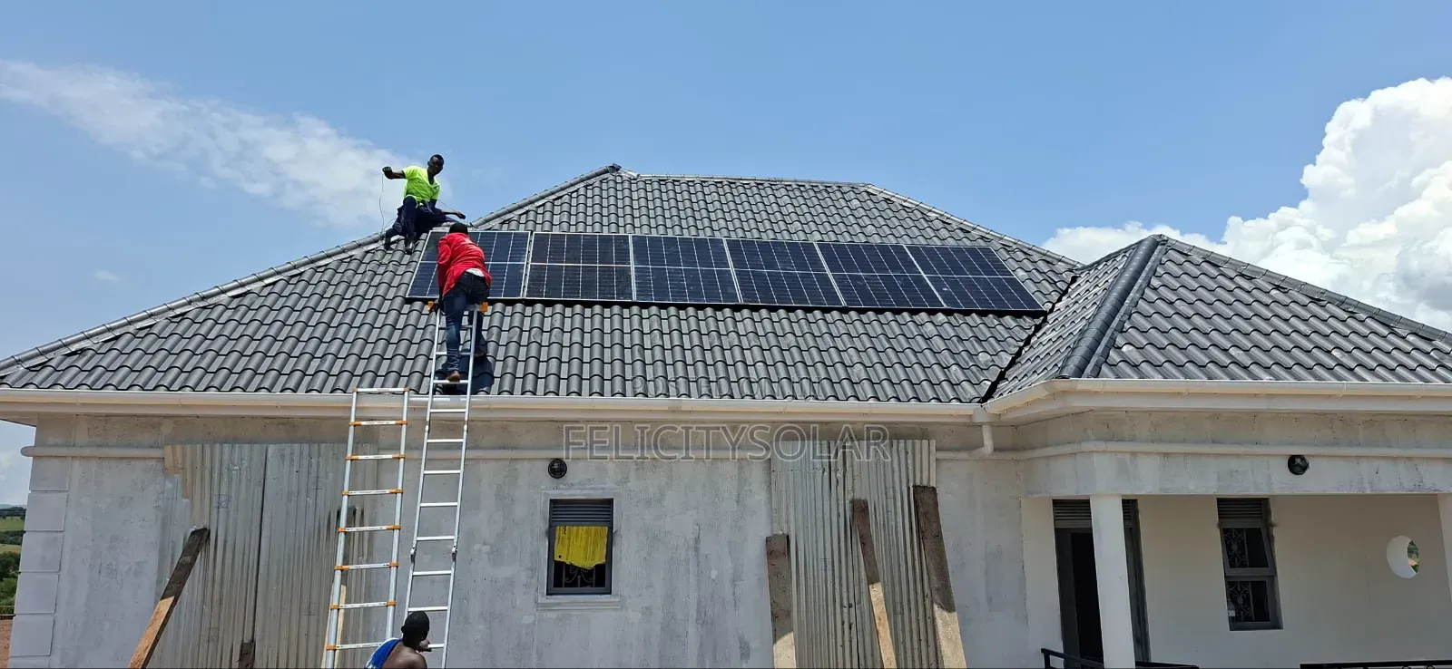 Solar Panels 580w