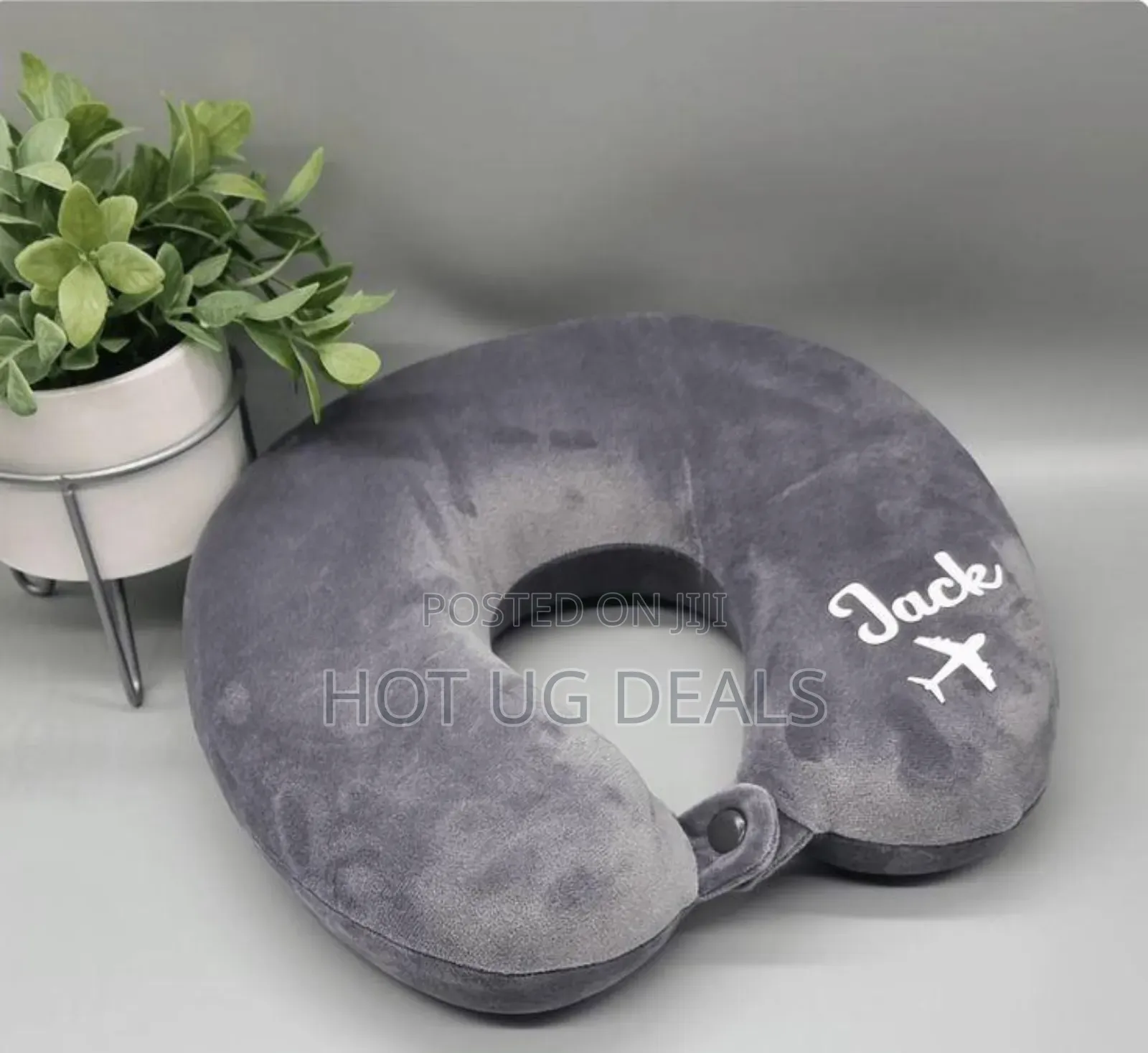 Travel Neck Pillow - Multicolor