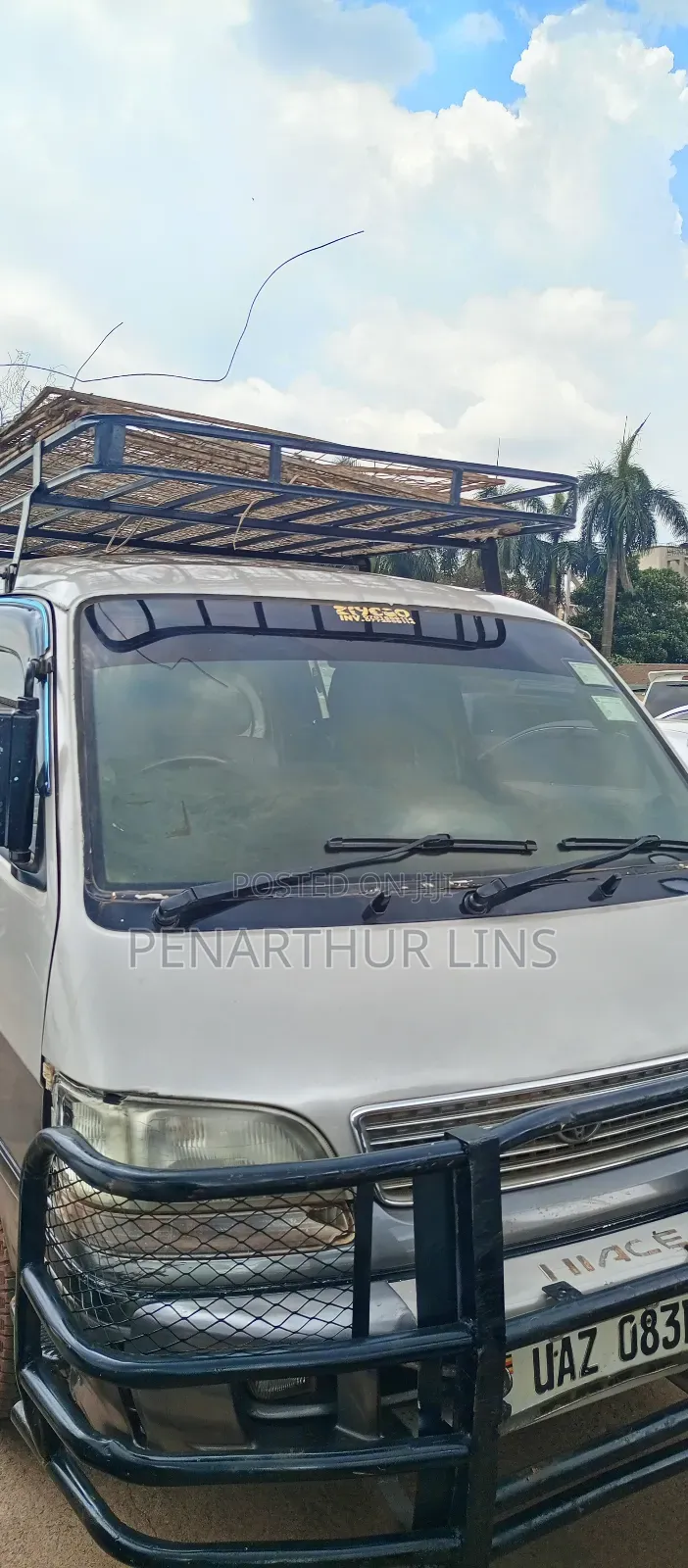 Toyota HiAce 220 2007 Silver