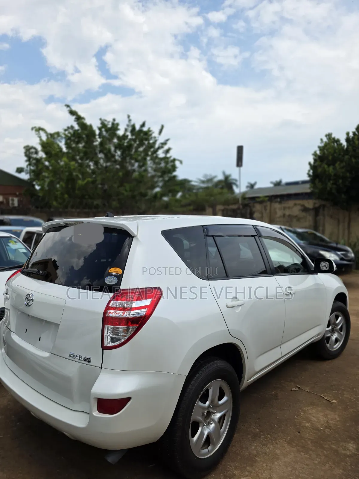 Toyota RAV4 2012 White