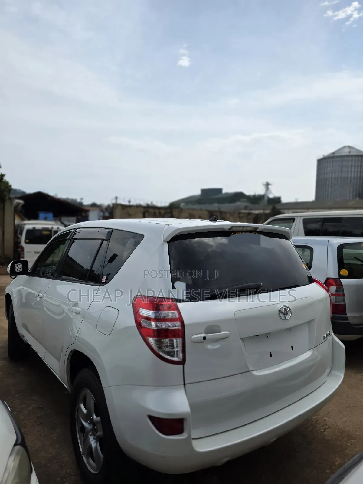 Toyota RAV4 2012 White