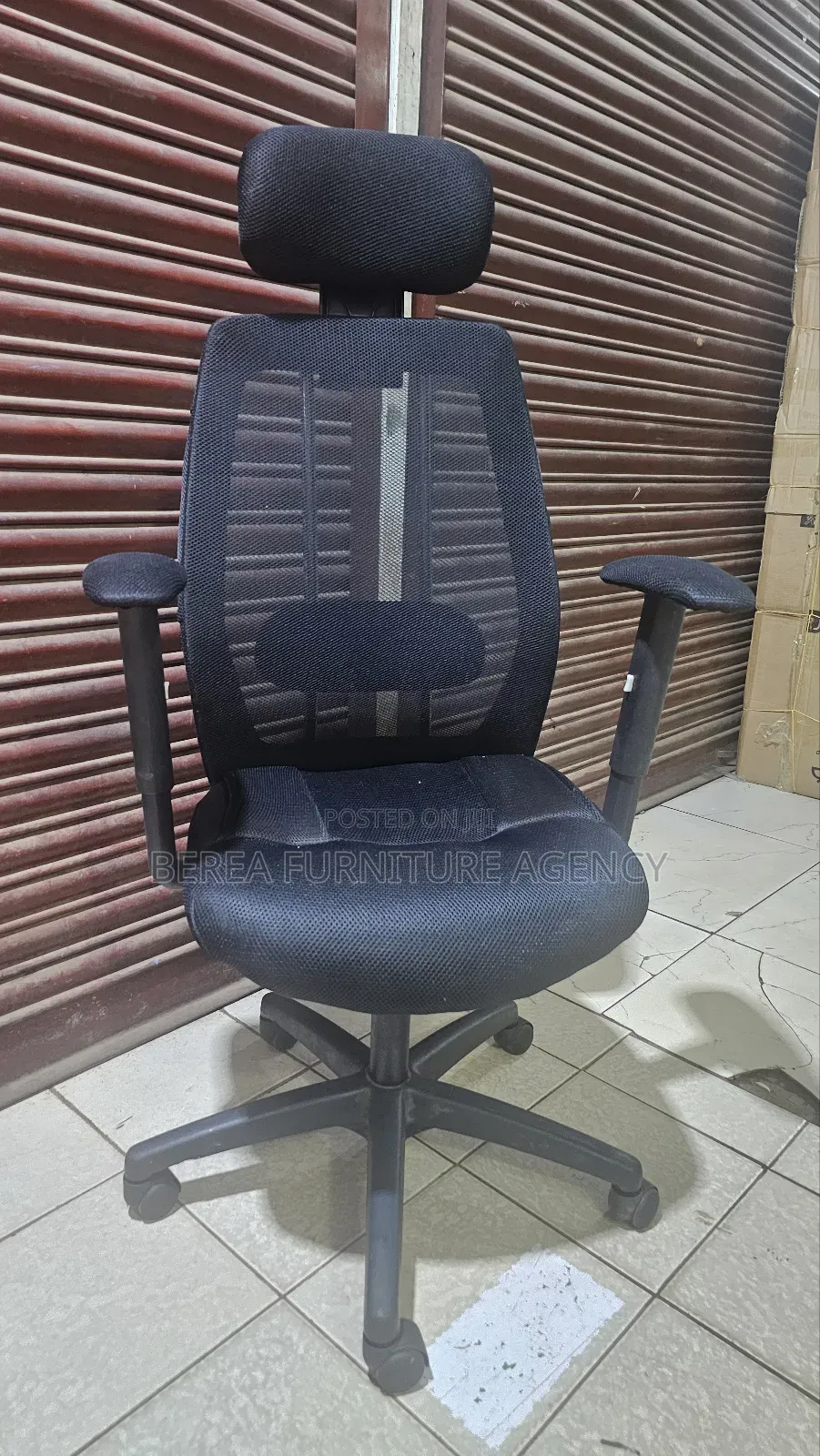 Black Mesh Seat With Headrest