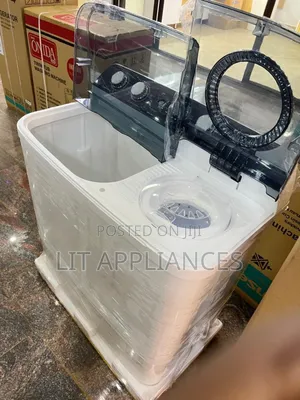 Hisense 10kg Twin Tub Washing Machine .