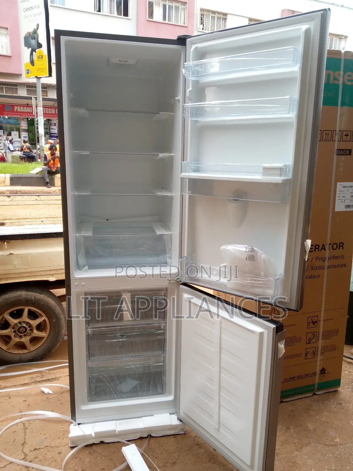 Hisense Refrigerator 341l, Bottom Freezer.