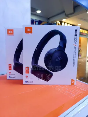 Jbl Tune 520bt Wireless On-ear Headphones.