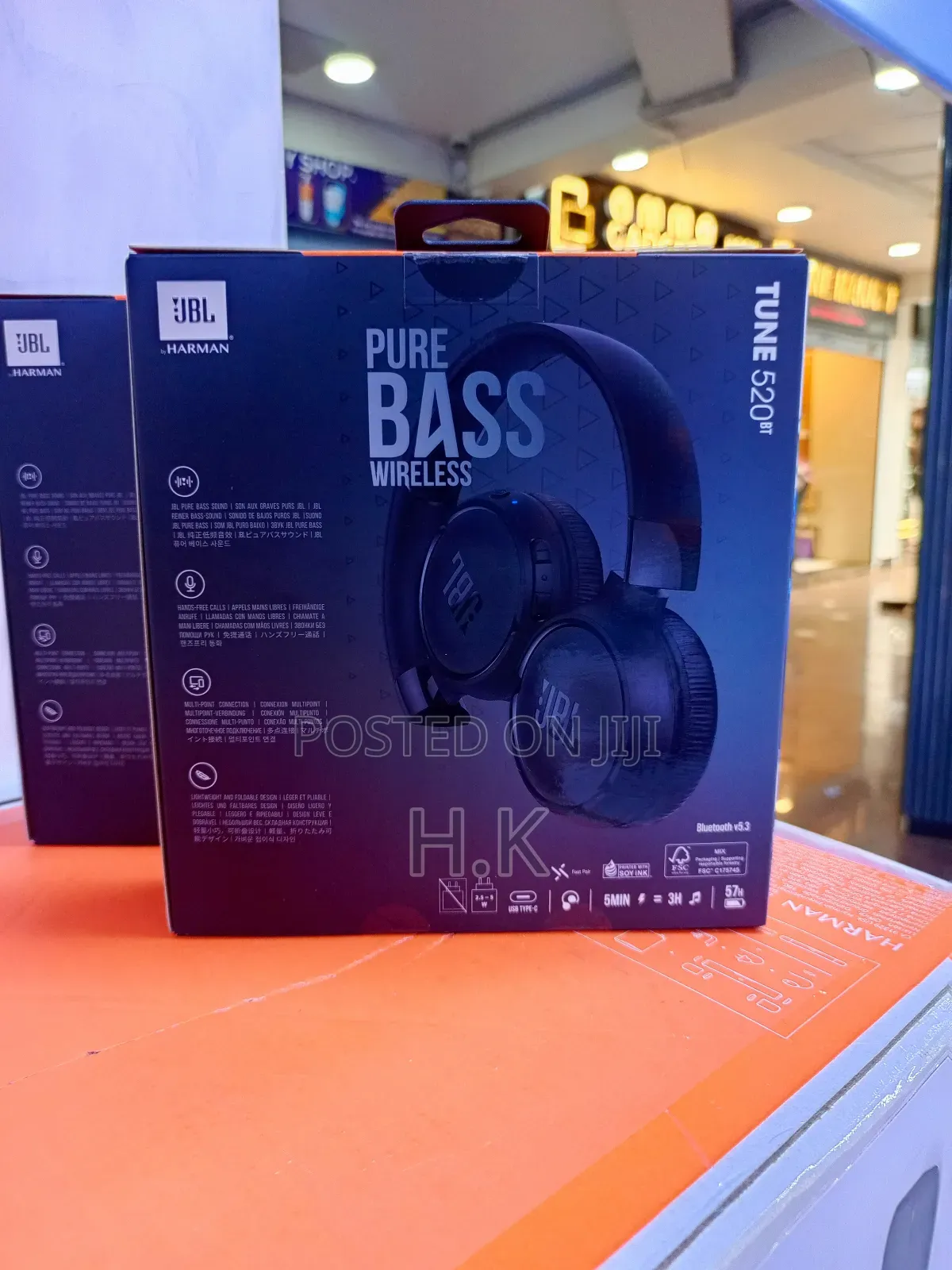 Jbl Tune 520bt Wireless On-ear Headphones.