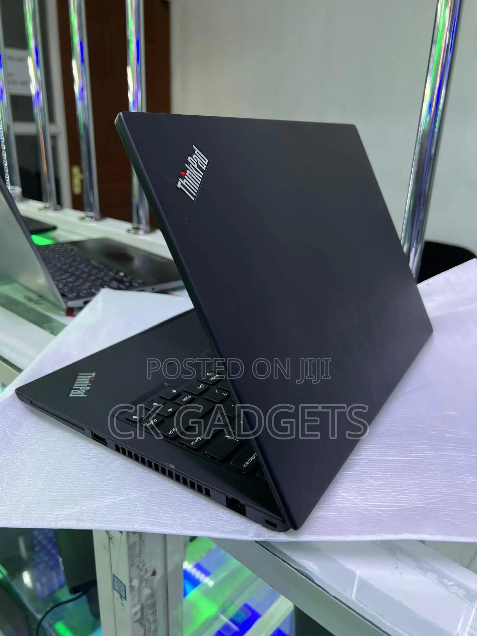 Laptop Lenovo Thinkpad T490s 8GB Intel Core I5 SSD 256GB