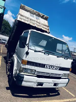Isuzu Juston