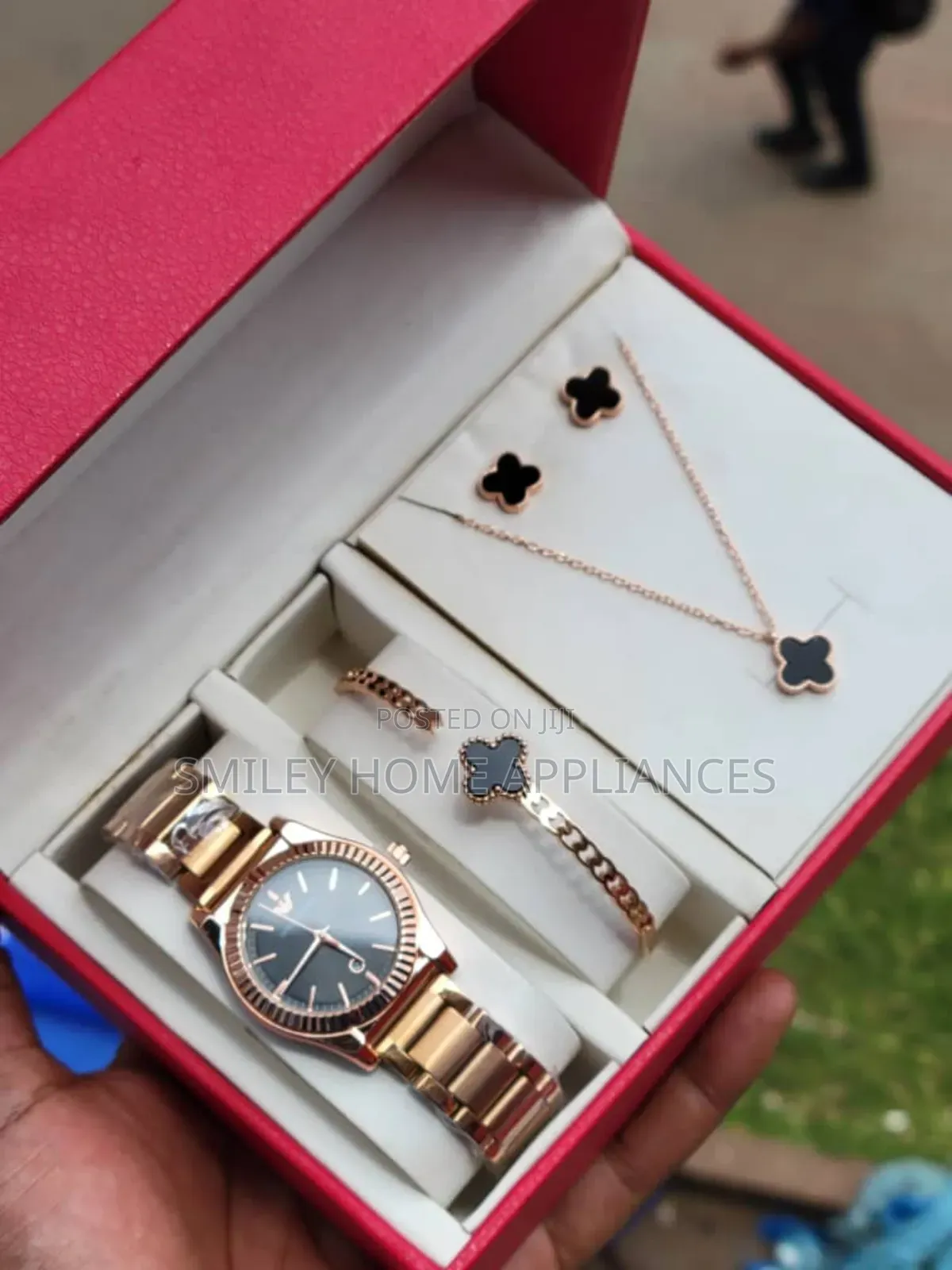 Emporio Armani Women's Wrist Analog Designer's Time Piece Bracelet