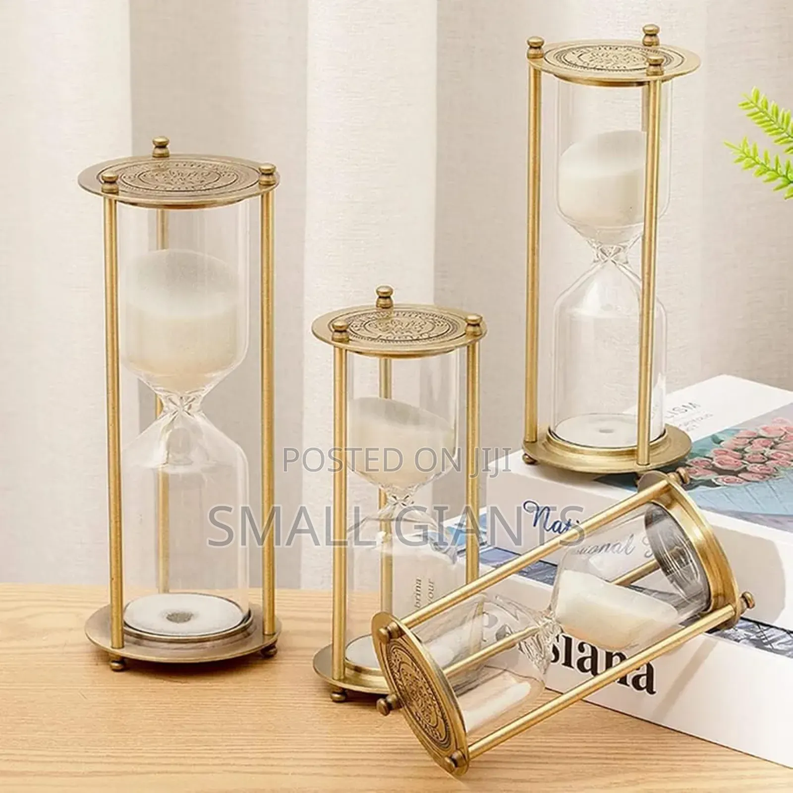Decorative Gold Hlhourglass Timer