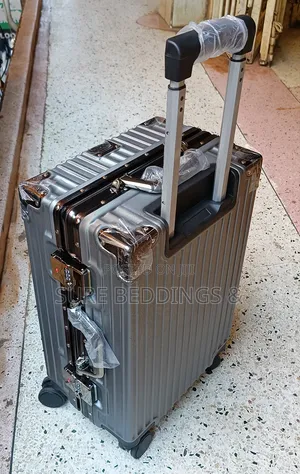 Simple Aluminum Suitcase