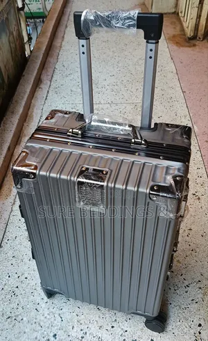 Simple Aluminum Suitcase