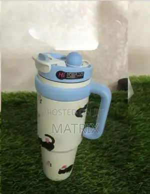 Insulated Travel Tumbler With Straw and Cute Cat Design, 1200ml