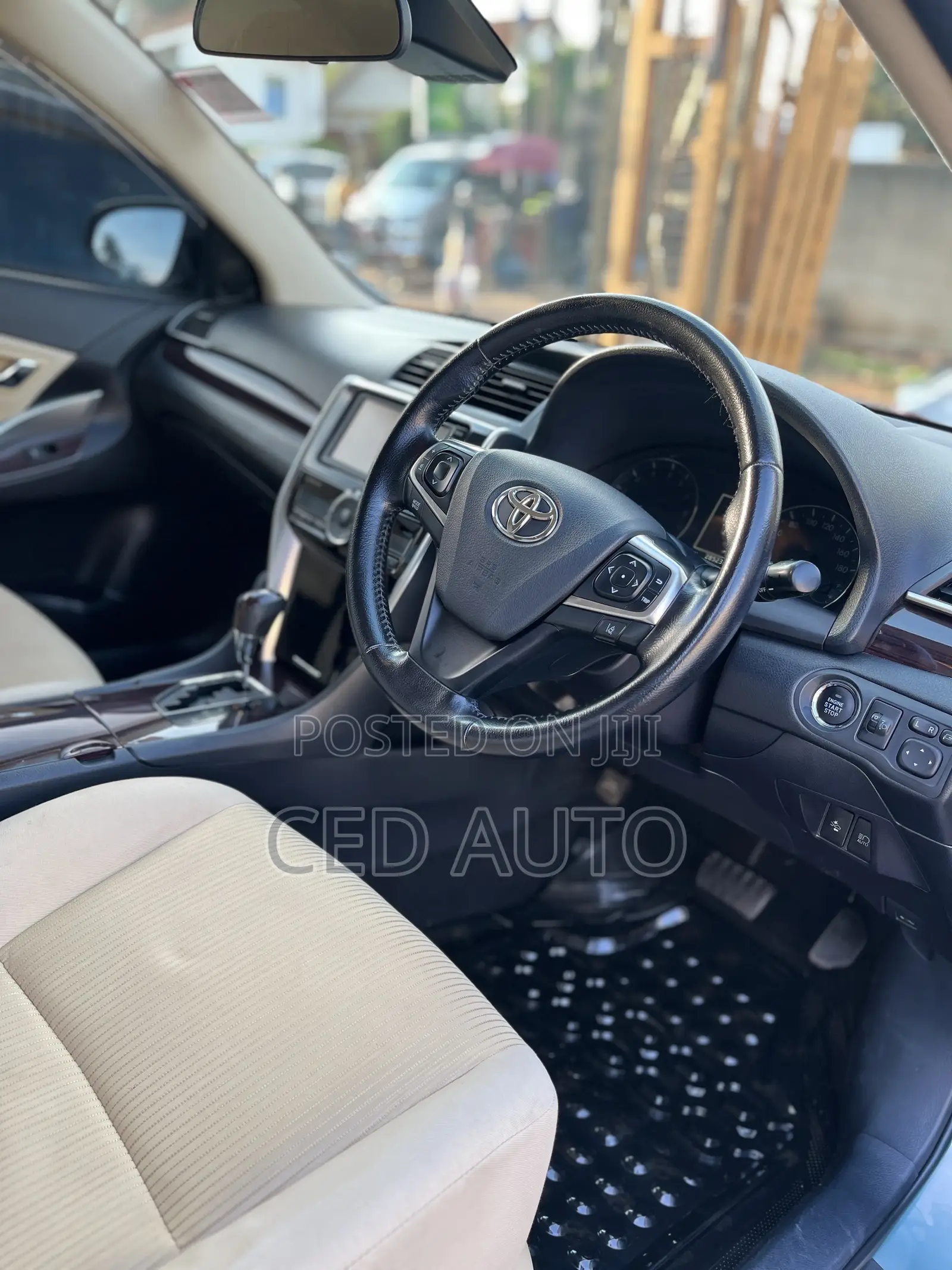 Toyota Premio 2016 Beige