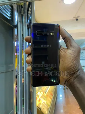 New Samsung Galaxy S10 128 GB Black