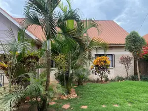 4bdrm Bungalow in Semambo Rd, Kira for sale
