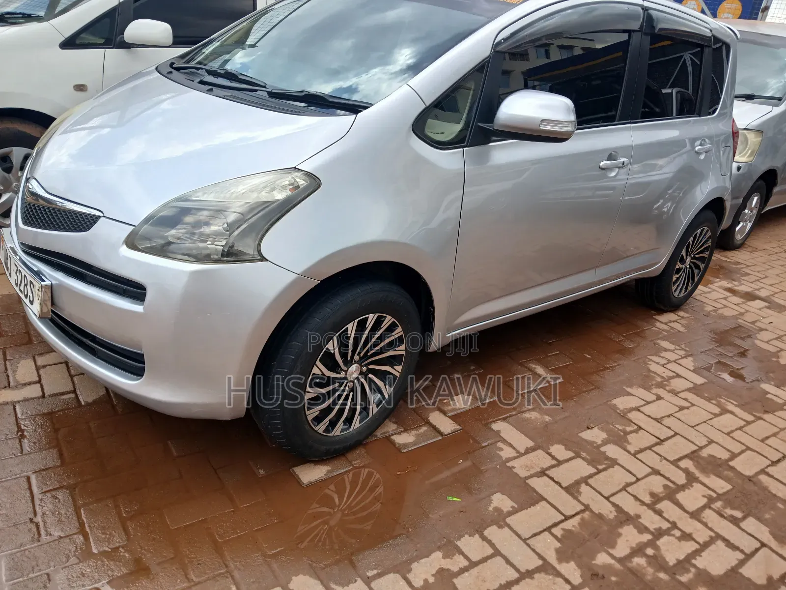 Toyota Ractis 2007 Silver