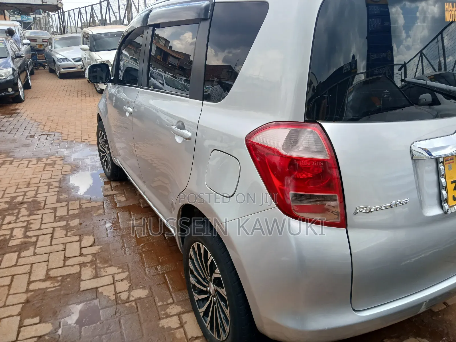 Toyota Ractis 2007 Silver
