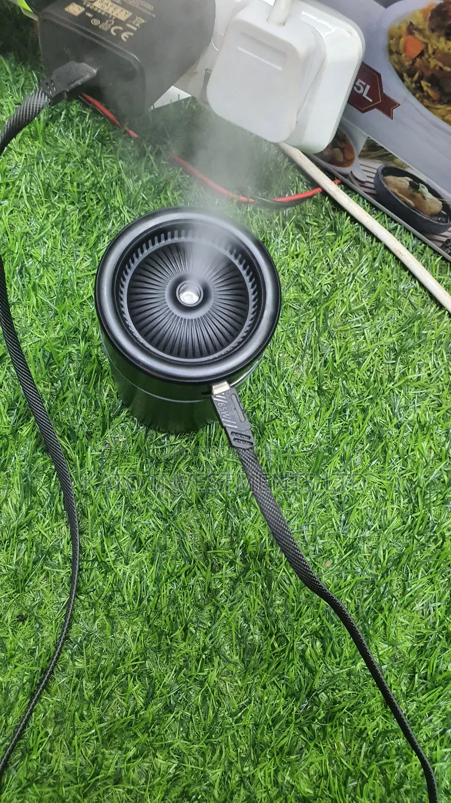 Round Black Humidifier