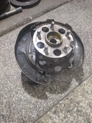 Rear Wheel Hub Bearing for Toyota Harrier Kawundu 4x4 Old Model.