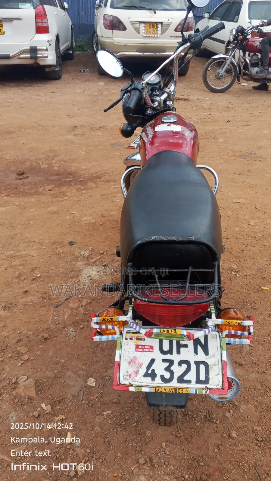 Bajaj Boxer 100 2022 Red