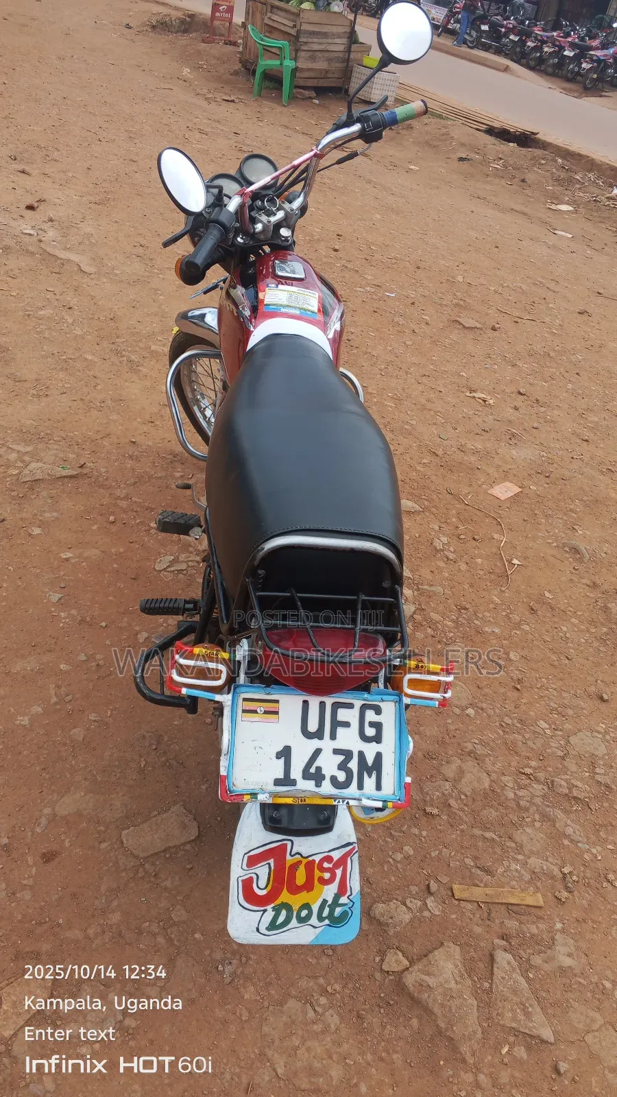 Bajaj Boxer 100 2022 Red