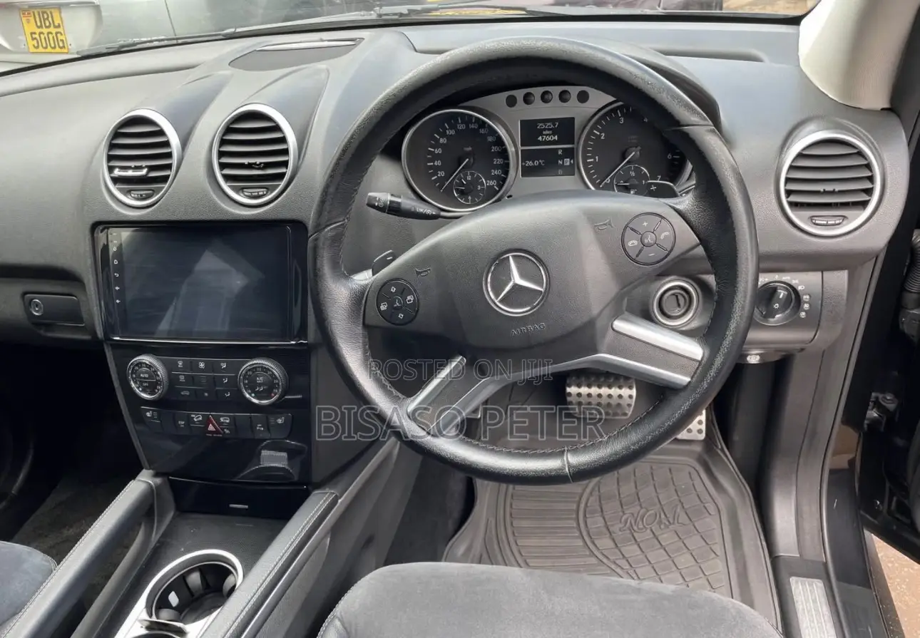 Mercedes-Benz M Class ML350 4x2 2009 Black