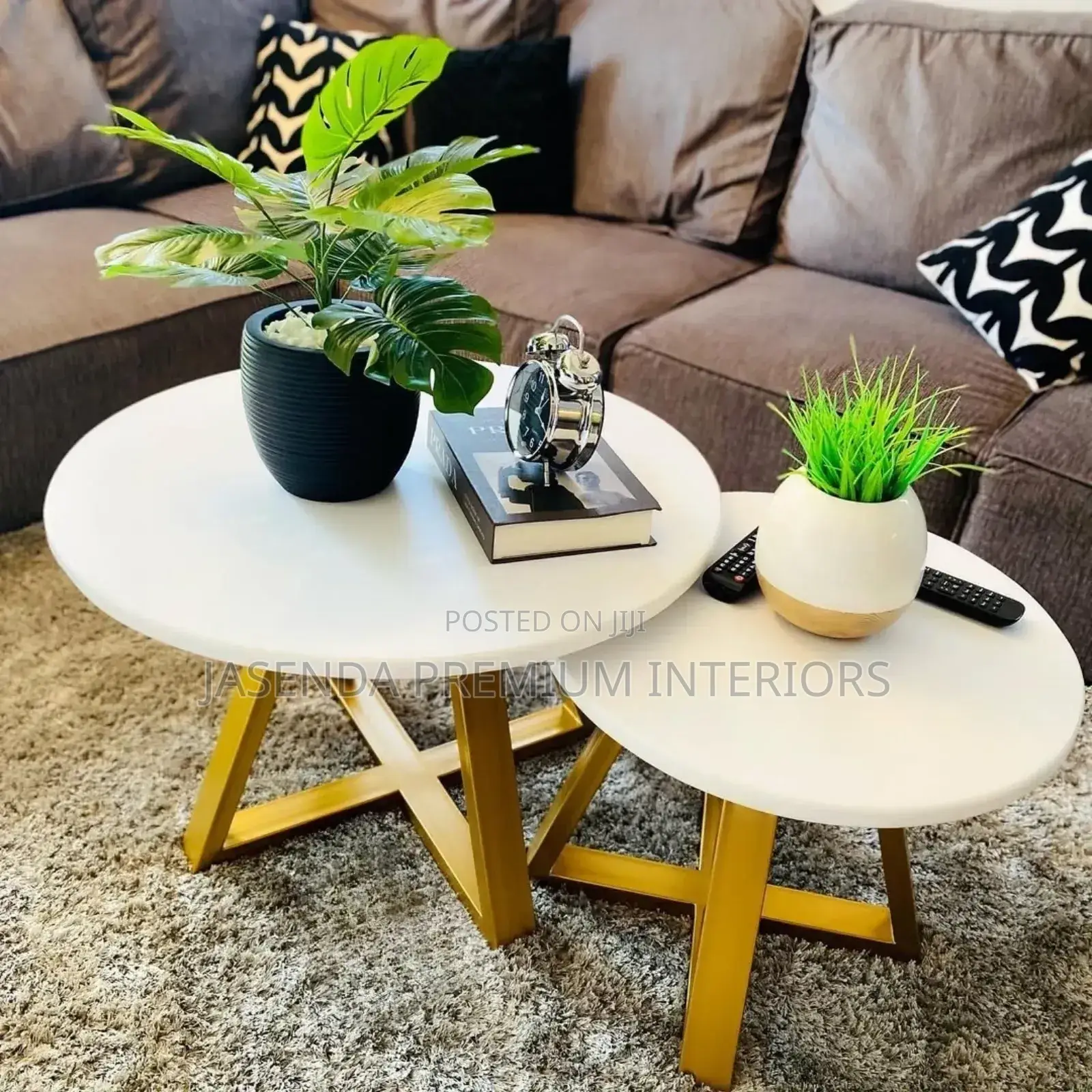 Centre Tables/Classic Small Center Table/Center Tables/Centre/Table