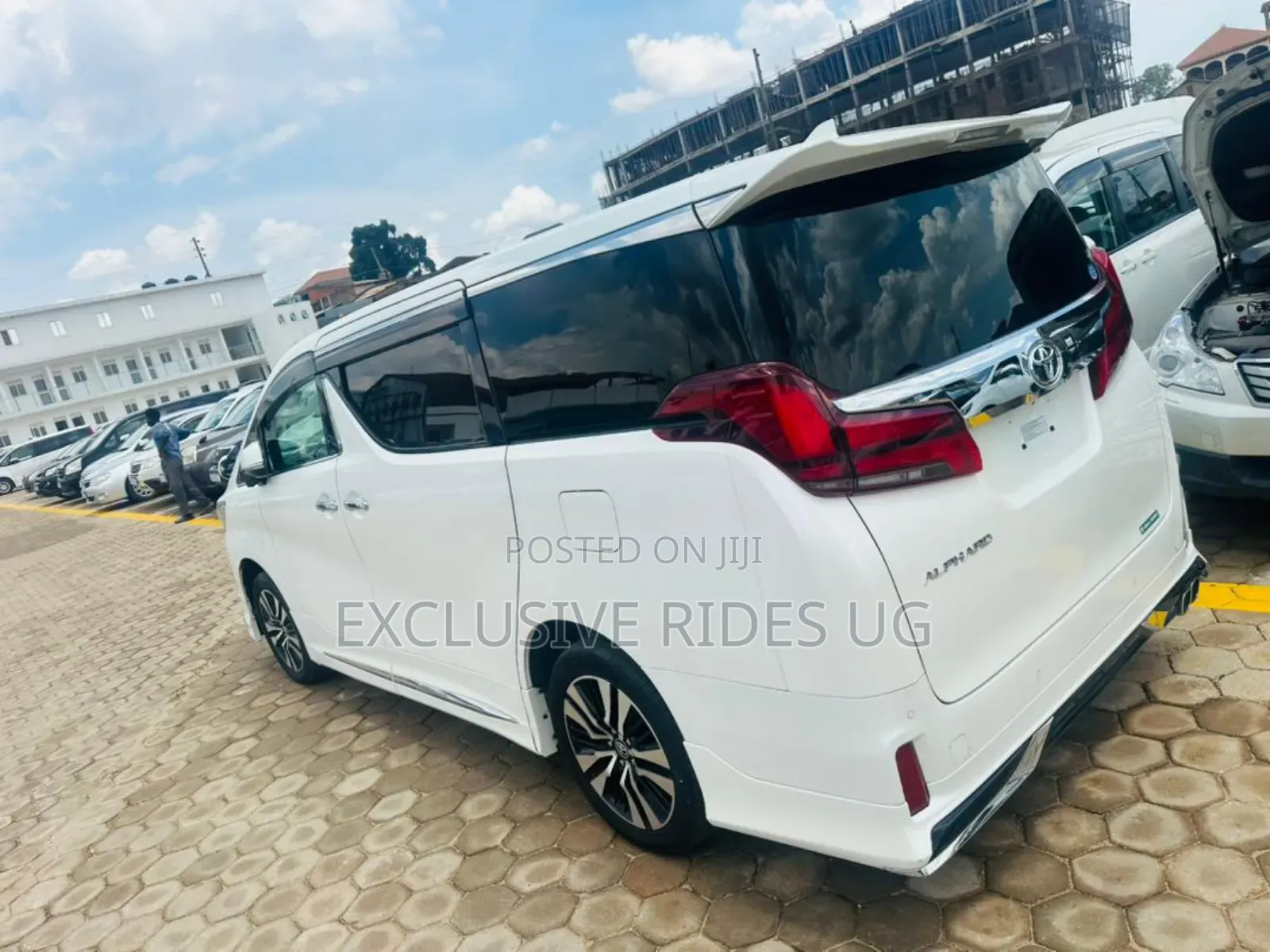 Toyota Alphard 2021 White