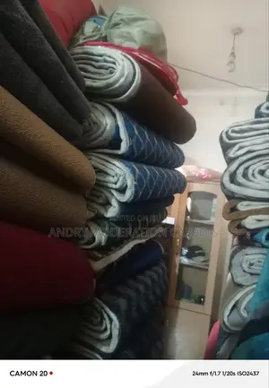 Floor Check Wall to Wall Woolen Carpets