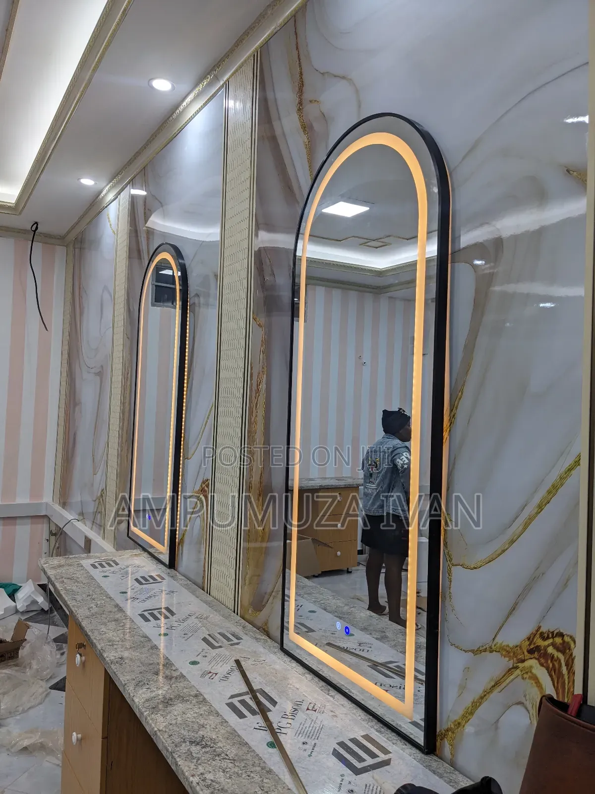 Modern Salo Mirrors